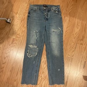 BDG Urban Outfitters Slim Straight Jeans; Size 27; Super trendy and cute